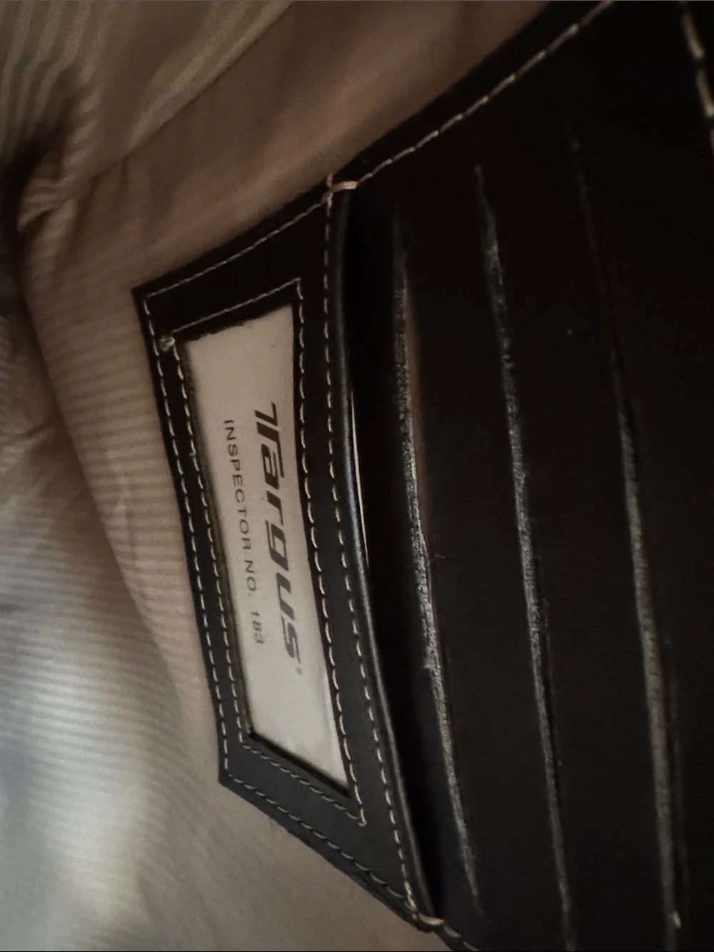 Excellent Condition Targus Laptop Case 15 x 14.5 x 4” Leather like accents